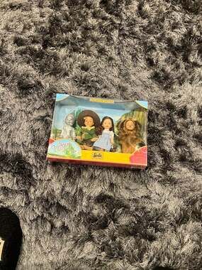 2003 Barbie Collectibles The Wizard of Oz Kelly & Friends